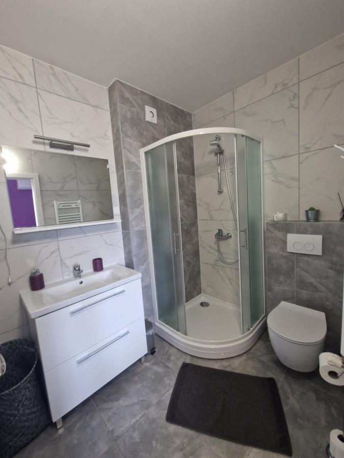Mavero-free Private Parking Appartement *