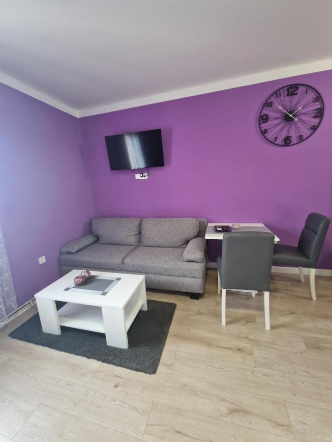 Mavero-free Private Parking Appartement *