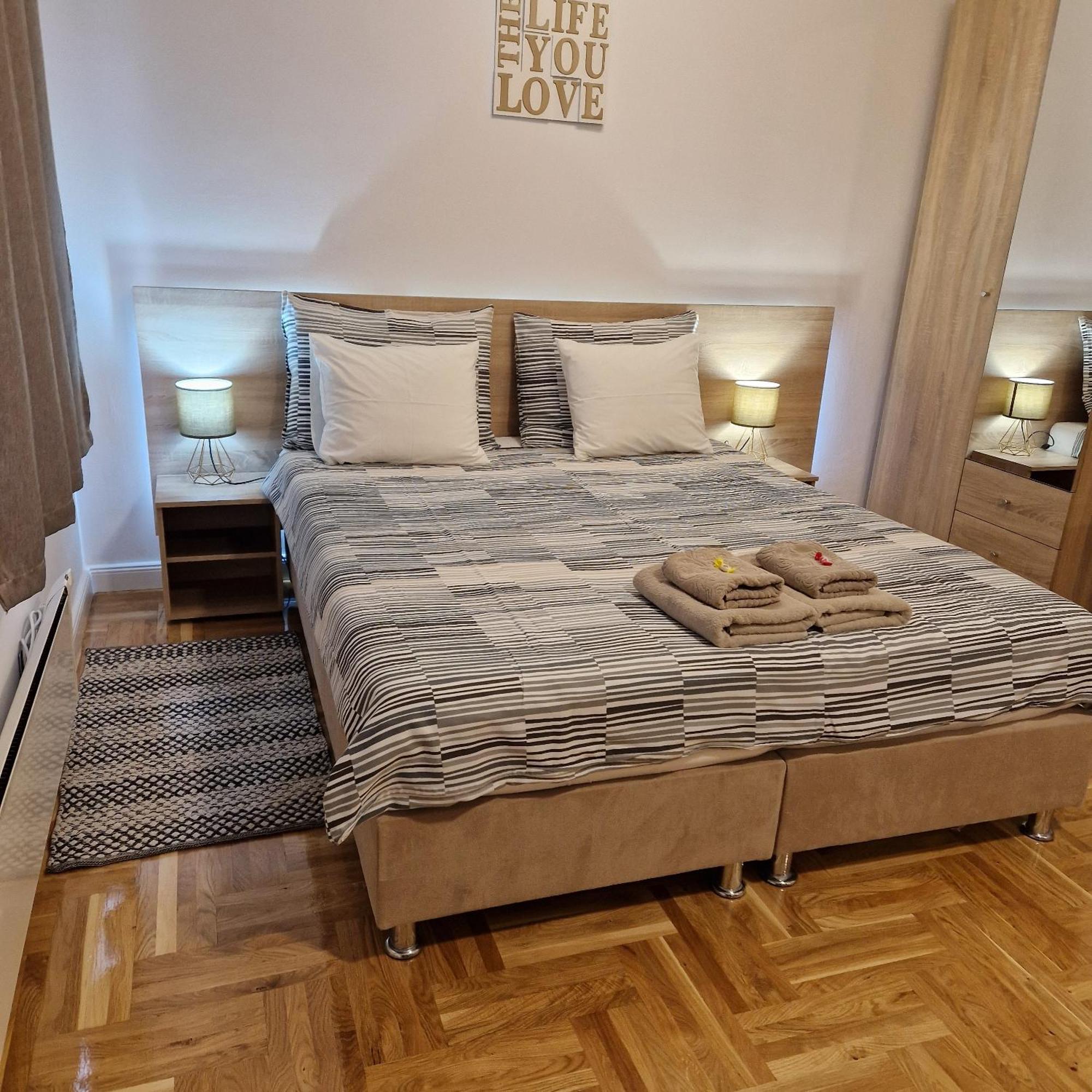 Mavero-free Private Parking Zagreb