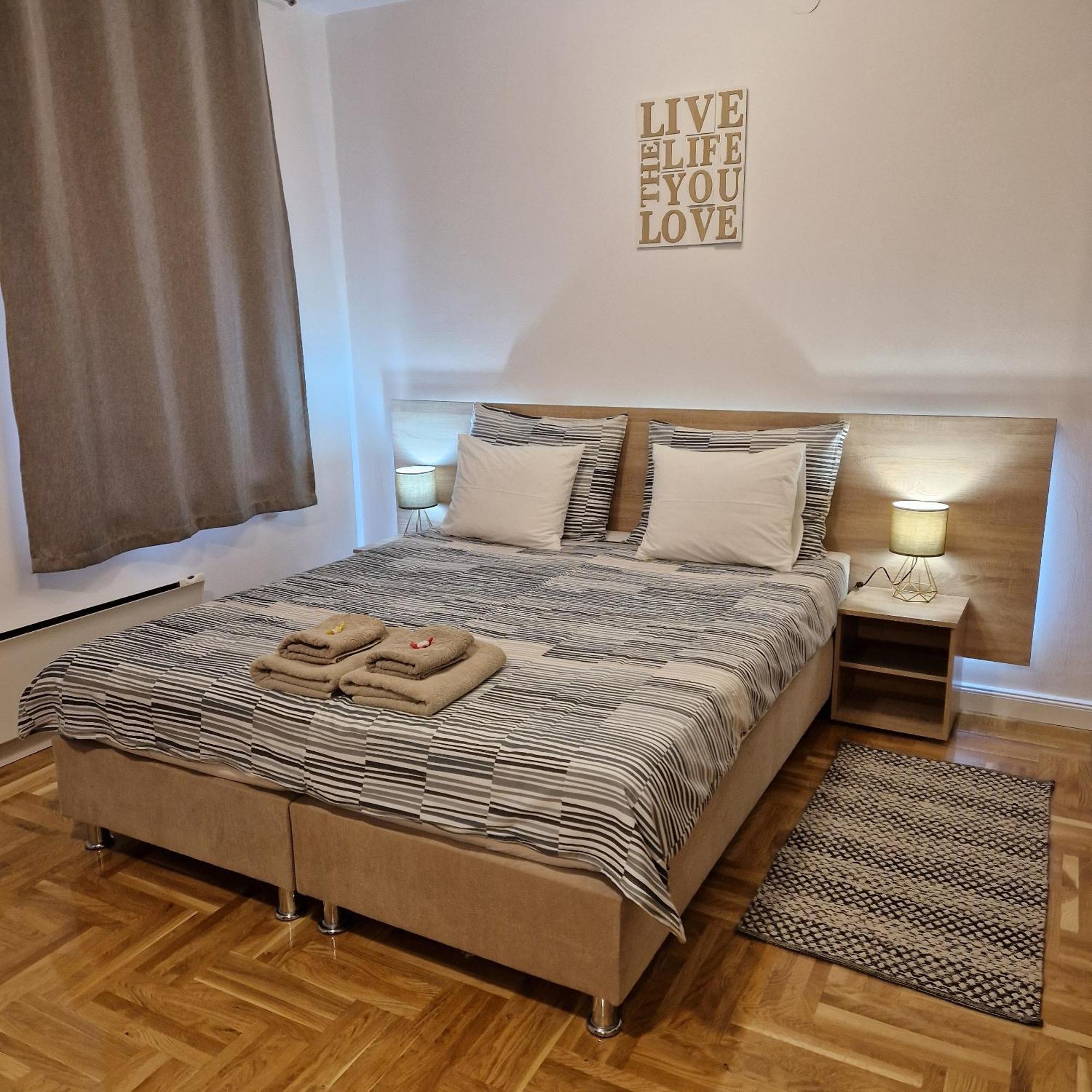Mavero-free Private Parking * Zagreb